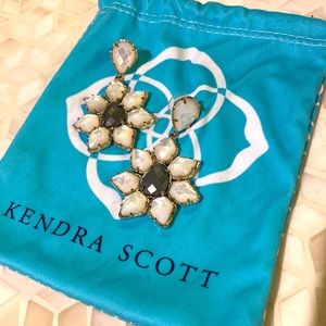 Vintage Kendra Scott Gold Greta Earrings in ivory mother of Pearl and pyrite